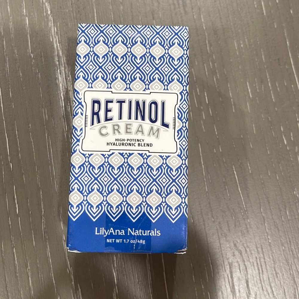 LilyAna Neutrals Retinol Cream Hyaluronic Blend